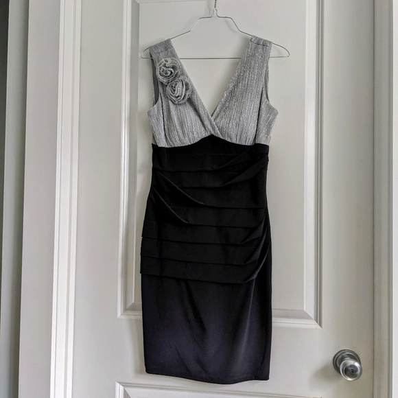 Black and Silver Sparkle Sleeveless Party Dress size S. - Picture 7 of 9